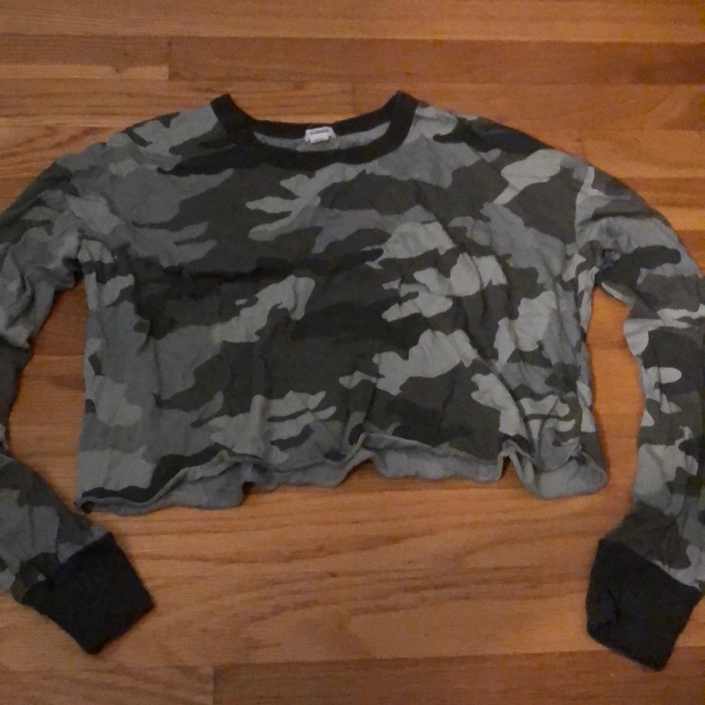 Garage Crop Top